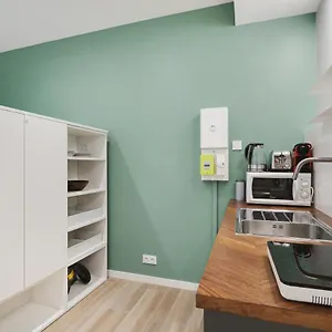Pick A Flat's Near Eiffel Tower - Allee Marguerite Yourcenar Paris